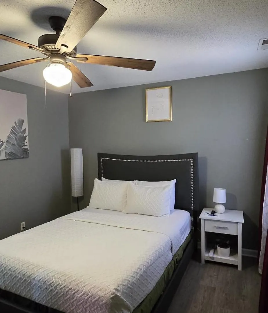 Home Close To Charlotte Uptown & Airport 0*,